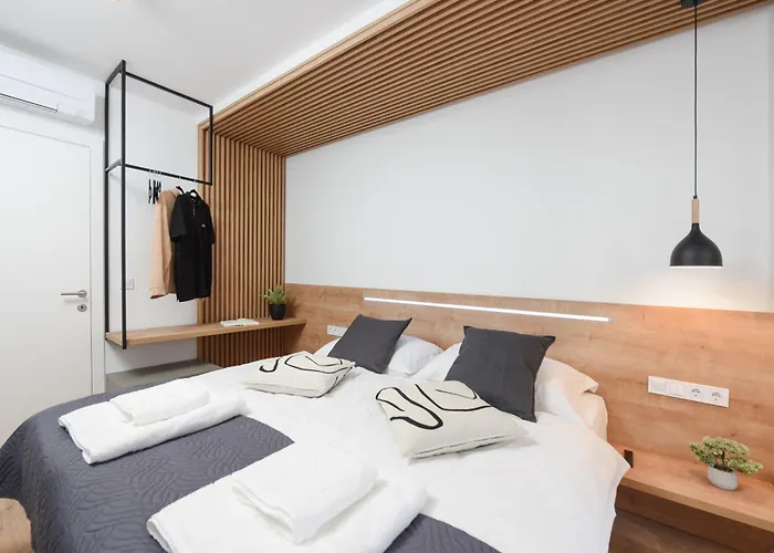 Lejlighed Fux Luxury Rooftop Terrace Jacuzzi & Bbq Zadar