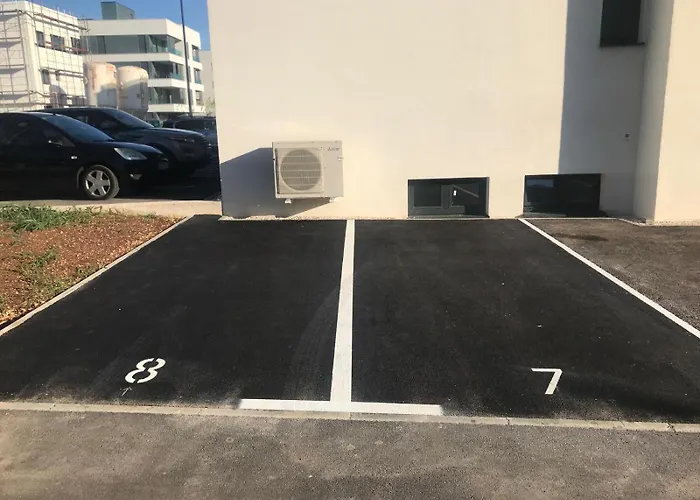 Fux Luxury Rooftop Terrace Jacuzzi & Bbq Zadar